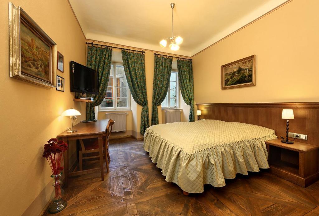 Český Krumlov Hotel Edward Kelly חדר תמונה
