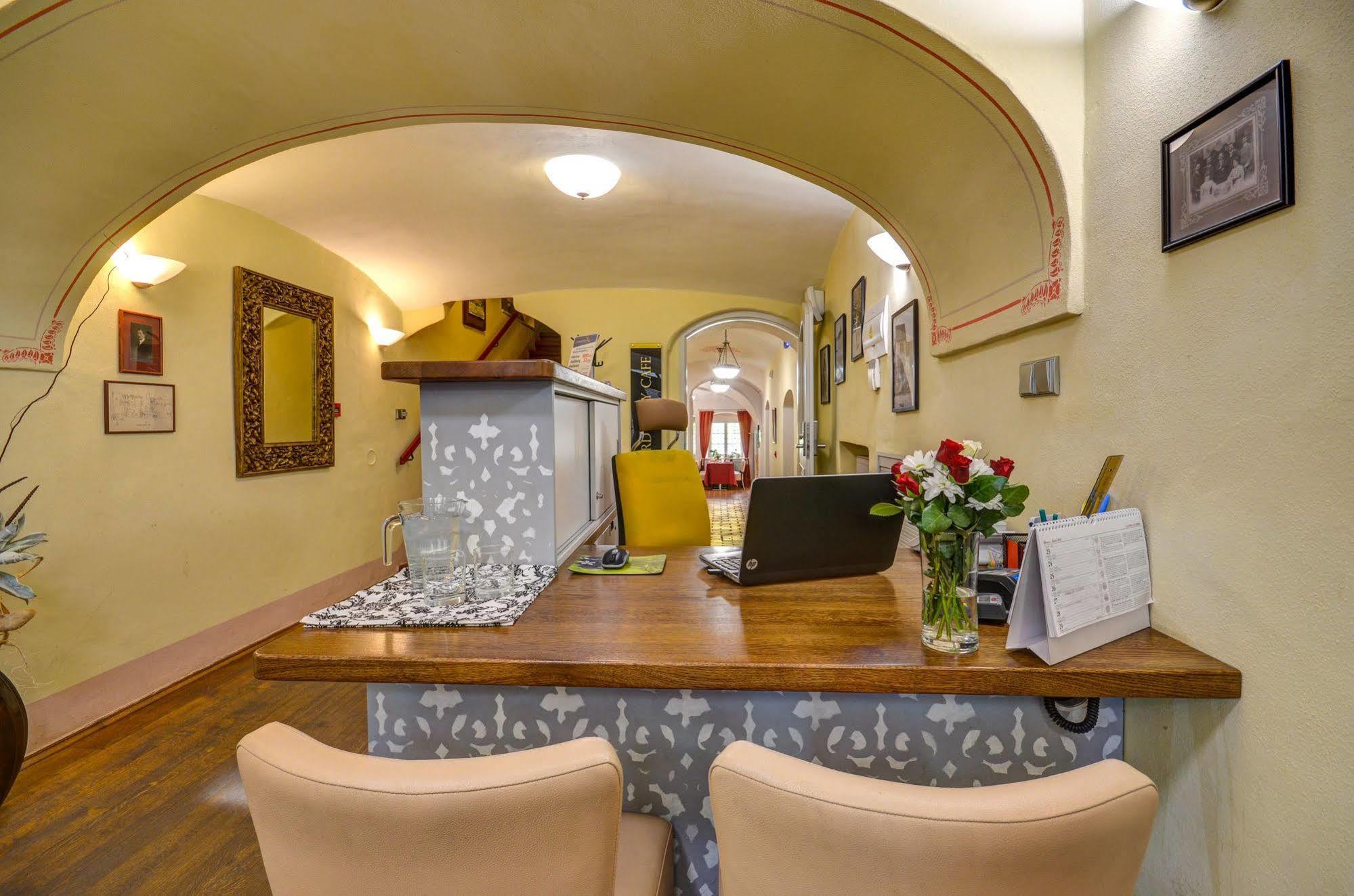 Český Krumlov Hotel Edward Kelly מראה חיצוני תמונה