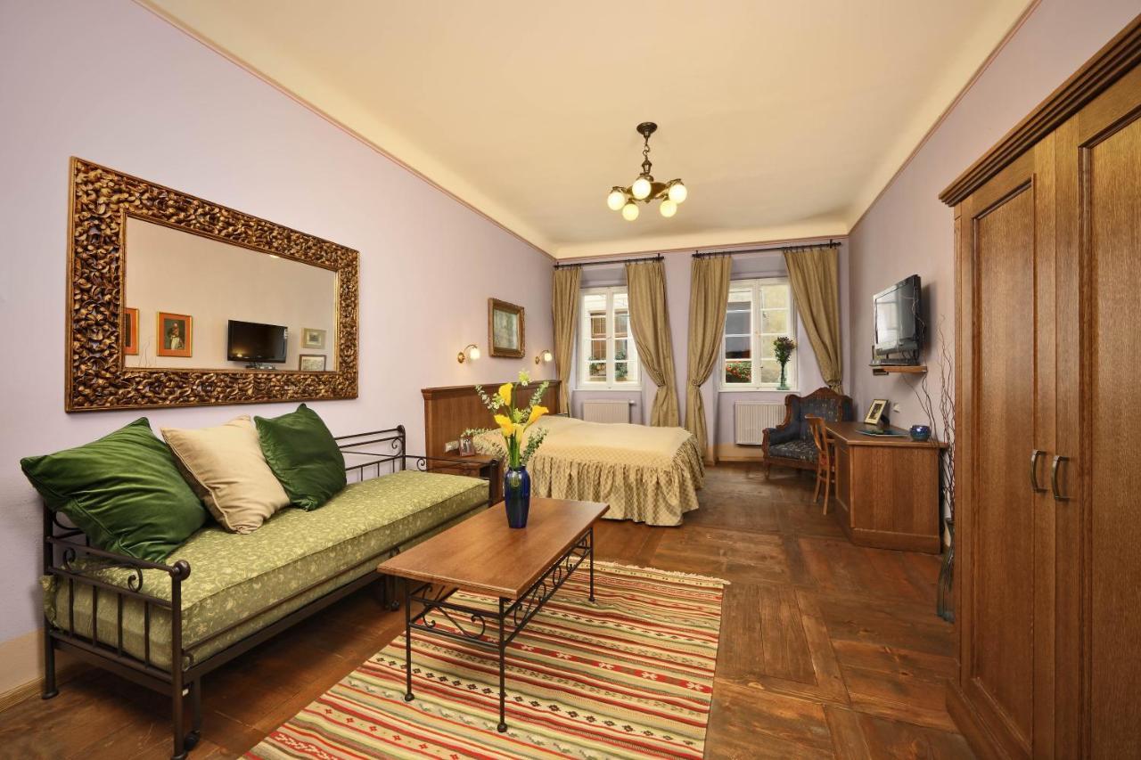 Český Krumlov Hotel Edward Kelly מראה חיצוני תמונה